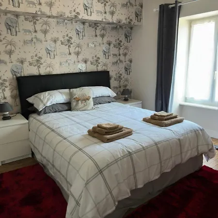 Mantilly Holiday Gite