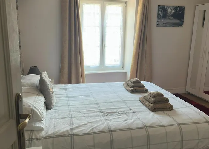 Mantilly Holiday Gite Hébergement de vacances Mantilly