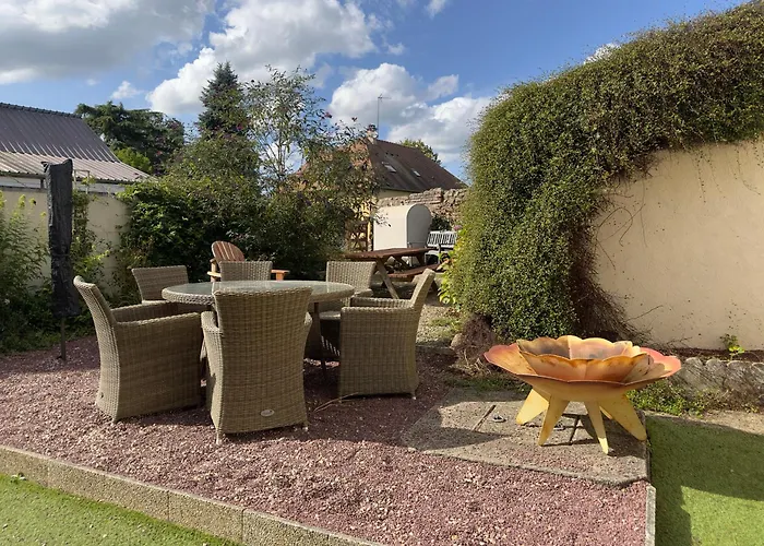 Mantilly Holiday Gite