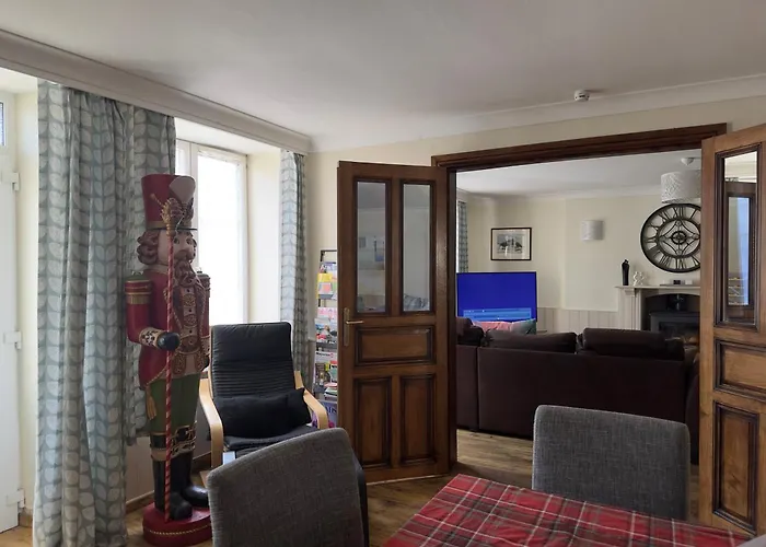 Mantilly Holiday Gite Hébergement de vacances *